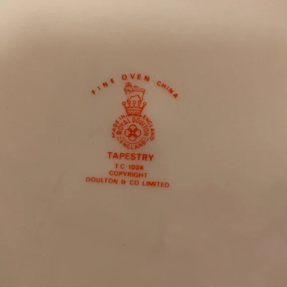 "TAPESTRY" BY ROYAL DOULTON MINT 2 QT. ROUND COVERED CASSEROLE. RARE VTG. - Picture 4 of 13